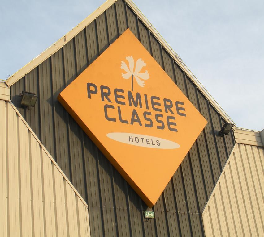 Premiere Classe Dreux Bagian luar foto